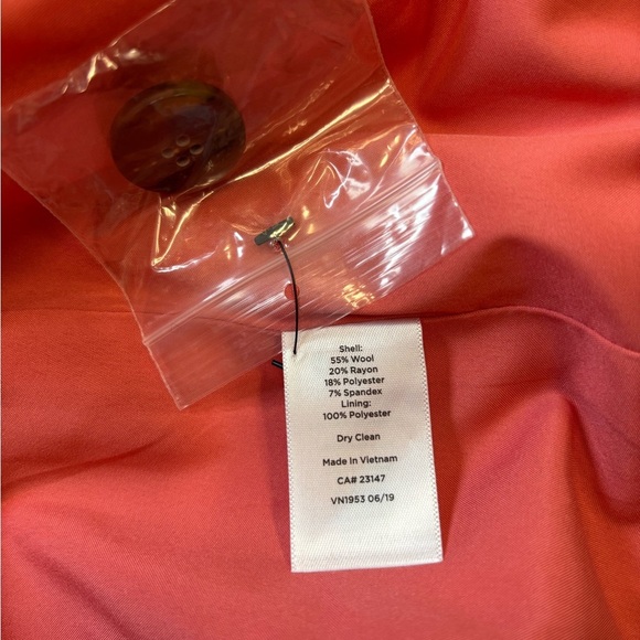 NWOT Talbots size 6 Coral Blazer jacket Wool Blend Stretch - Picture 12 of 12